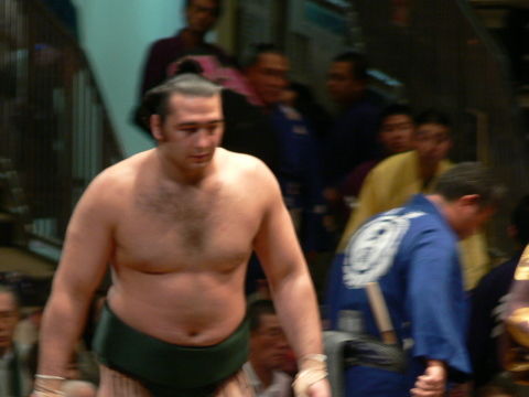 sumo07_01_23